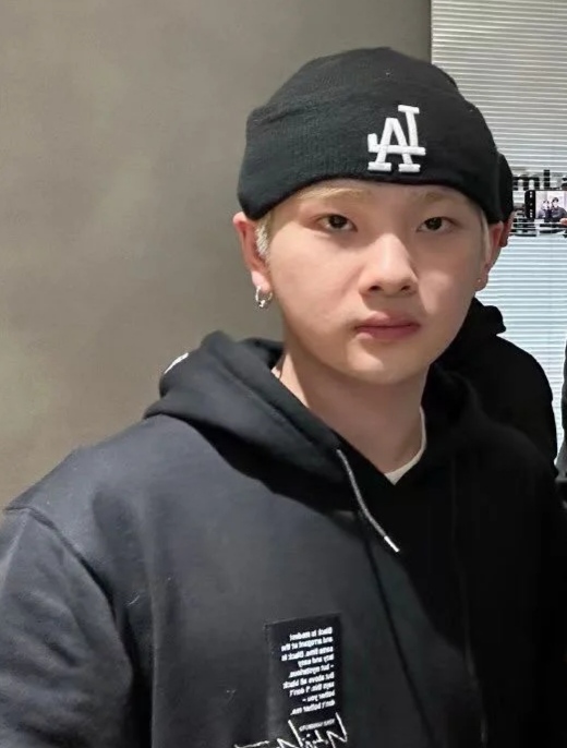 对于不分区民代提名,朱立伦表示国民党尊重专业、相信专业,更找了各领域人才进入台立法机构,在政治组的部分,也找了许多有战力、敢战的战将排进不分区名单,要发挥最大监督制衡的力量,为民众福祉把关,更期待在未来透过台立法机构议题的推动,让大众看见国民党的改变,进而吸引更多年轻人。