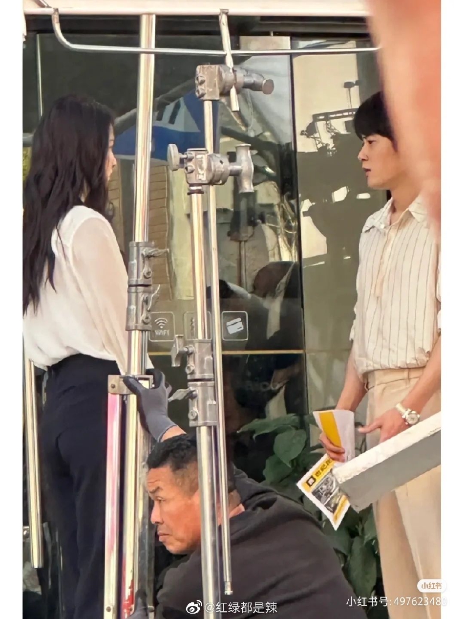 　　知情人士透露，小米汽车原本的4月生产计划约为5000辆，目前小米汽车已经在和供应商协商，提高生产能力，但预估产能爬坡会有一个过程。小米汽车在回答网友提问时表示，正全力提升产能、加快交付。