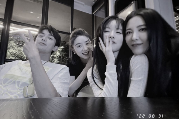 　　另外，近些年受经济下行、大规模减税降费、楼市土地市场低迷等影响，地方财政收入受到一定冲击，而刚性支出有增无减。在财政收支矛盾不断加大的背景下，地方政府也有更大的动力加强征管，查漏补缺，依法依规征收该征收的税费。当然，税务部门也要同时落实落细减税降费政策，坚守不收“过头税费”红线。