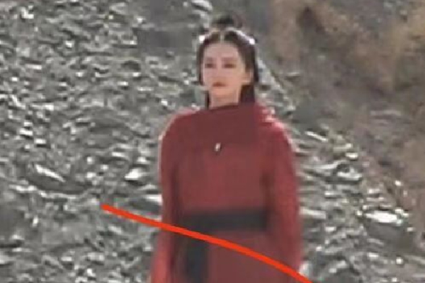 　　据国家医保局网站消息，2024年1月9日，全国医疗保障工作会议在北京召开。会议明确了2024年医保工作的九项重点任务，其中明确提出，强化基金监管高压态势。联合多部门聚集重点领域开展专项治理，切实发挥好“以查促改”作用。