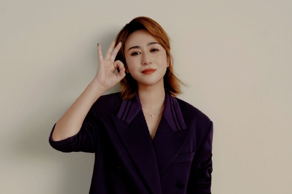 　　中国福特宝足球产业发展公司原总经理、中超联赛有限责任公司原总经理董铮受贿案26日在湖北省松滋市人民法院公开宣判，法院以受贿罪判处董铮有期徒刑8年。