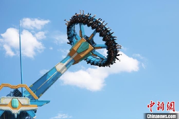 　　据国家统计局网站，国家统计局今天发布了2024年4月份全国cpi（居民消费价格指数）和ppi（工业生产者出厂价格指数）数据。对此，国家统计局城市司首席统计师董莉娟进行了解读。