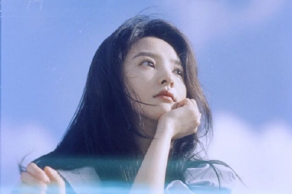 　　答：过去一年来，每次中菲发生海上事件，都有同一拨国家发表声明。有关声明不问事实，只讲立场。全世界有近200个国家，他们代表不了国际社会。