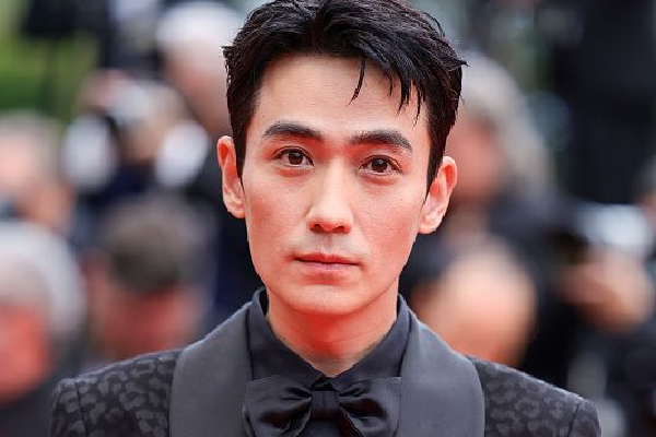 　　据国际网球联合会发布的《2021年全球网球报告》，2021年全球参与网球运动的人口有8718万人，中国以1992万人成为全球网球参与人数排名第二的国家，仅次于美国，占全球总网球人口的22.9%。同时，中国网球场的数量也为全球第二，达49767个。网球教练则以11350人位居全球第五。