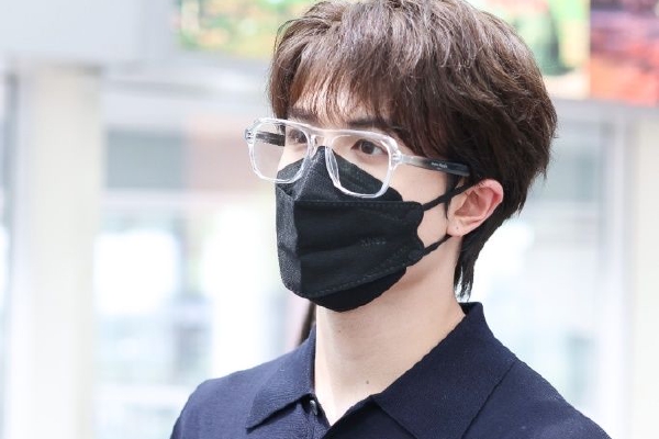 　　<span>2022年2月，高卫东得知省纪委到某高尔夫球场调查其打高尔夫球相关情况，他便多次找来与他长期一起打高尔夫球的商人朋友串供</span>，试图掩盖他长期与商人打高尔夫球而且从来没有支付打球费用的事实。