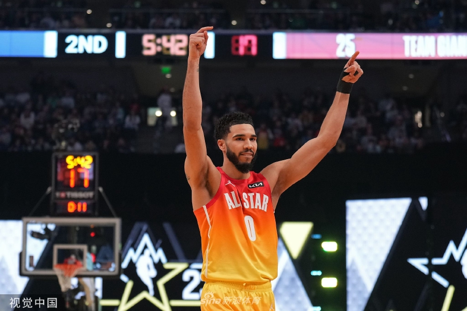 　　4月19日，《习近平关于金融工作论述摘编》出版座谈会召开，中央金融委员会办公室主任、中央金融工作委员会书记何立峰出席会议并讲话。