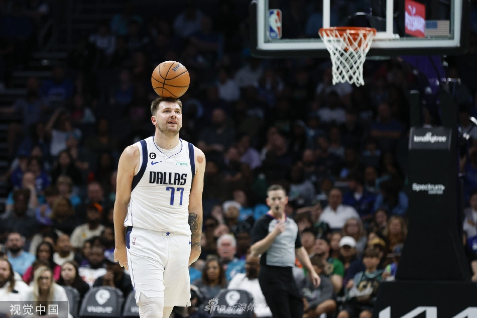 　　2月5日，许勤主持召开省委书记专题办公会议，围绕放大冰雪旅游效应，推动龙江全面振兴，听取各级媒体和有关部门意见建议，研究下步推进措施。