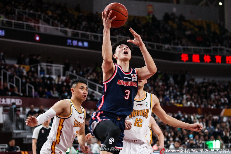 　　因此在不断强化税收征管的同时，应该同步适度推进税制改革，适度降低名义税率，让企业实际税负维持在一个合理水平，同时国家财政收入也并不会由此减少，进而实现良性循环。